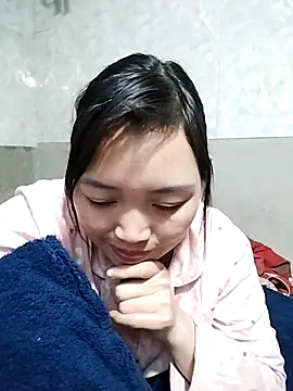 lia-coy online show from February 2026 11:33:01 AM