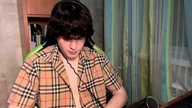 DenBunnyy online show from March 2026 06:35:01 PM