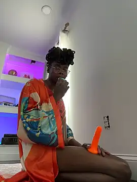 Snapshot of barracksbunny chatting on May 2026 03:06:01 PM barracksbunny online show from May 2026 03:06:01 PM