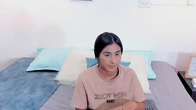 annarosse  online show from June 2026 12:17:01 PM
