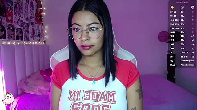 Snapshot of Danna_Soffia chatting on May 2026 01:14:01 AM Danna Soffia online show from May 2026 01:14:01 AM