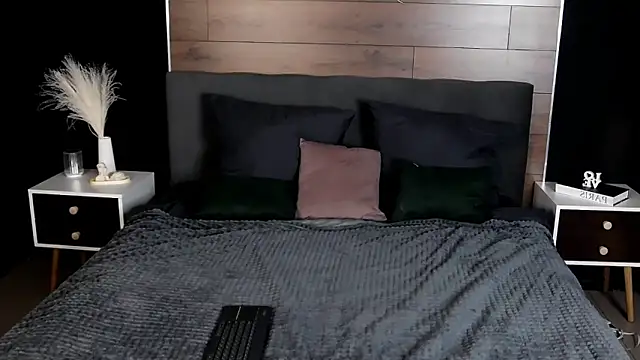 TylerGibson online show from February 2026 03:48:02 AM