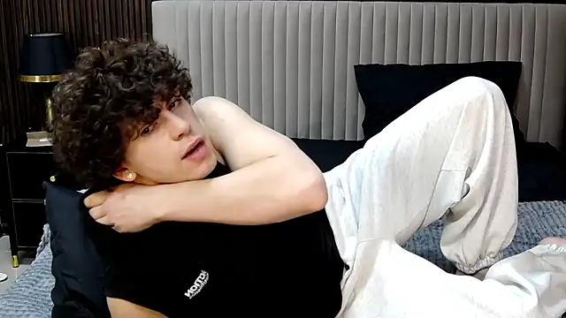 TylerGibson online show from March 2026 05:44:01 AM