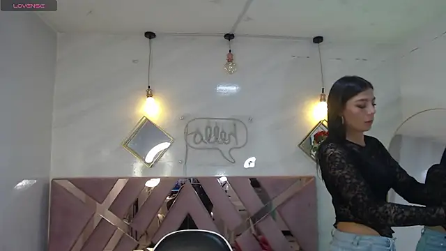 Melisa v online show from March 2026 08:15:02 PM