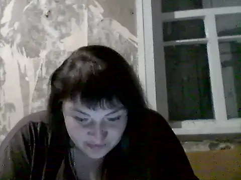 Snapshot of AllinaKis chatting on May 2026 07:33:01 PM AllinaKis online show from May 2026 07:33:01 PM