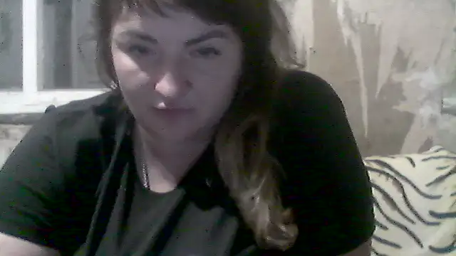 Snapshot of AllinaKis chatting on June 2026 07:05:02 PM AllinaKis online show from June 2026 07:05:02 PM
