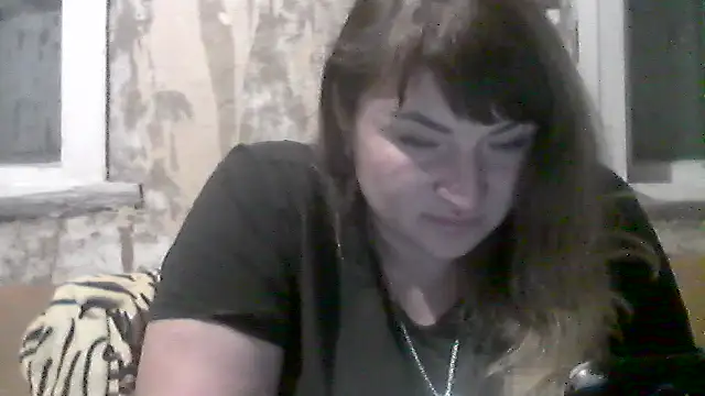 Snapshot of AllinaKis chatting on June 2026 07:16:02 PM AllinaKis online show from June 2026 07:16:02 PM