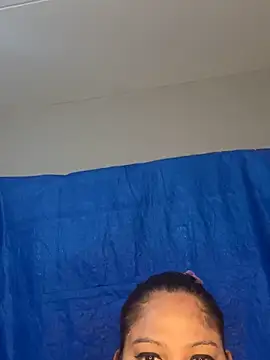 BunnyCharm01 online show from April 2026 04:01:01 PM