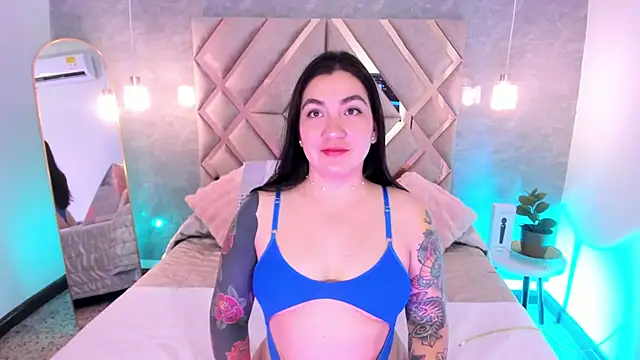 Snapshot of KathiaJenner chatting on February 2026 12:23:02 PM KathiaJenner online show from February 2026 12:23:02 PM