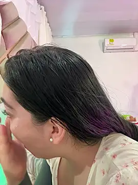 Snapshot of KathiaJenner chatting on March 2026 10:39:01 AM KathiaJenner online show from March 2026 10:39:01 AM