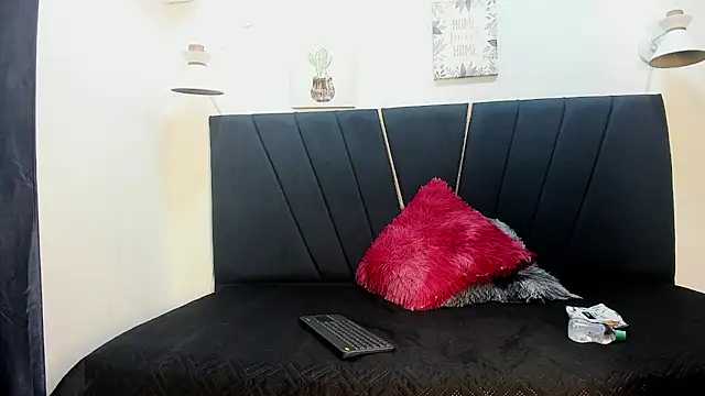 candy18 ho online show from February 2026 01:09:02 AM