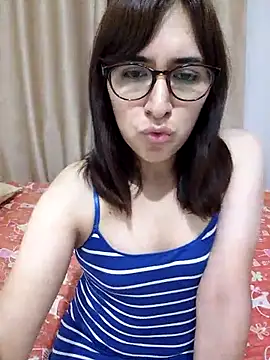 Snapshot of Eide-26 chatting on May 2026 03:35:02 AM Eide-26 online show from May 2026 03:35:02 AM