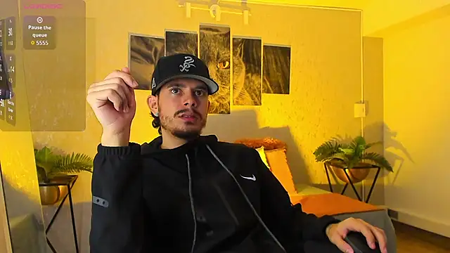 Nils saintt online show from February 2026 03:23:01 AM