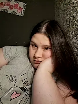 Snapshot of TUWACHA7777 chatting on April 2026 04:34:02 PM TUWACHA7777 online show from April 2026 04:34:02 PM