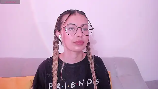 Fernanda aaaa online show from March 2026 02:02:01 PM