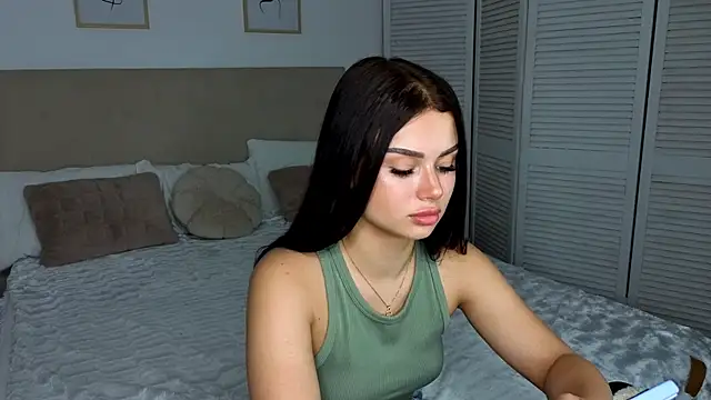 Snapshot of Silena_sky chatting on July 2026 10:21:02 AM Silena sky online show from July 2026 10:21:02 AM