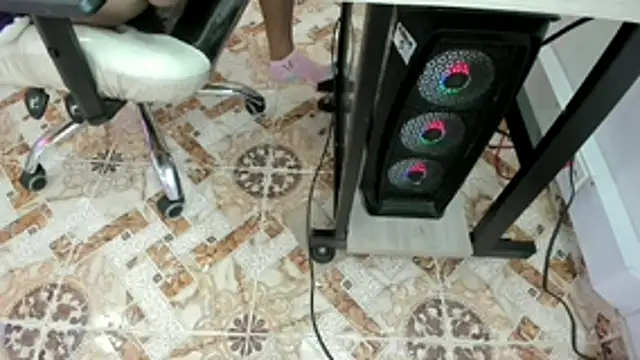 francis 20 online show from February 2026 12:23:01 PM