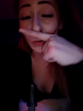 dewimp1 online show from February 2026 08:58:01 PM