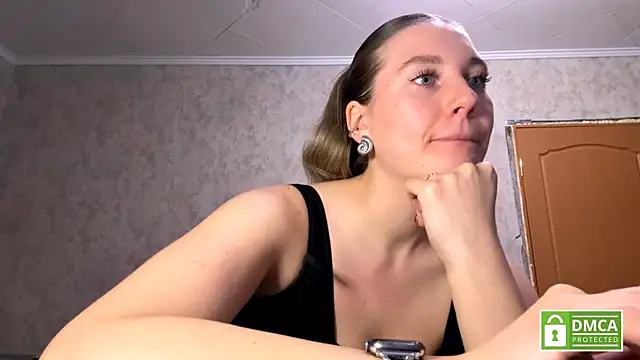 Jolievic online show from April 2026 10:20:02 AM