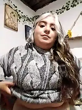 Snapshot of NaraHills_ chatting on June 2026 01:47:02 AM NaraHills online show from June 2026 01:47:02 AM