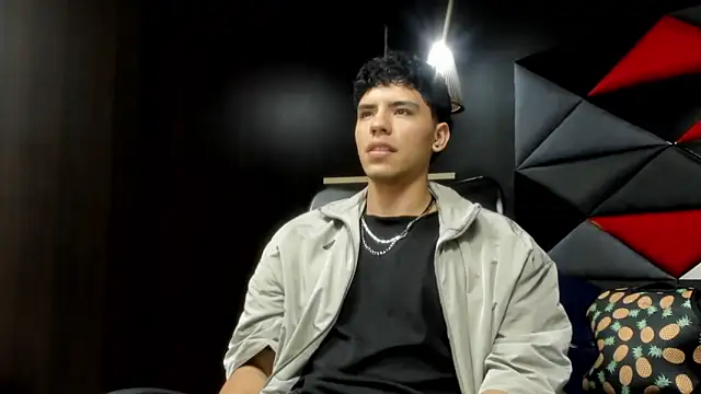 Tobias Vega online show from March 2026 12:16:01 AM