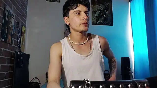 Snapshot of PaulDamico chatting on May 2026 06:27:01 PM PaulDamico online show from May 2026 06:27:01 PM