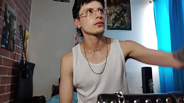 Snapshot of PaulDamico chatting on May 2026 04:14:01 PM PaulDamico online show from May 2026 04:14:01 PM