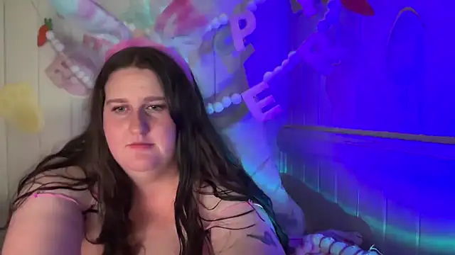 xopeachybaby online show from April 2026 12:47:01 PM