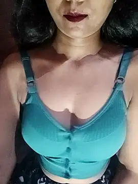 Ayesha Khan1 online show from April 2026 03:28:02 PM