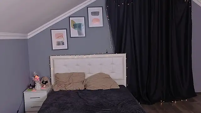 Snapshot of Naomi_Demio chatting on March 2026 10:10:01 AM Naomi Demio online show from March 2026 10:10:01 AM