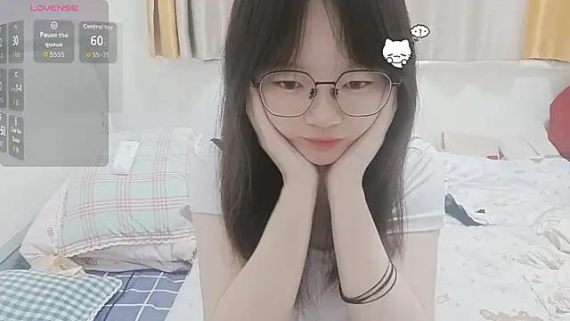 Snapshot of weiwei4999 chatting on February 2026 07:13:01 AM weiwei4999 online show from February 2026 07:13:01 AM