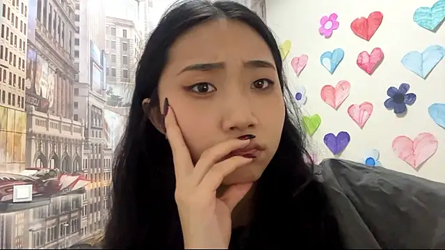 Snapshot of SweetMiaXO chatting on March 2026 10:21:01 AM SweetMiaXO online show from March 2026 10:21:01 AM