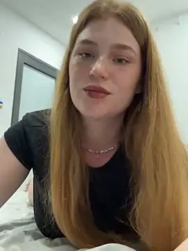 Snapshot of SunnyGrin chatting on February 2026 08:07:02 PM SunnyGrin online show from February 2026 08:07:02 PM