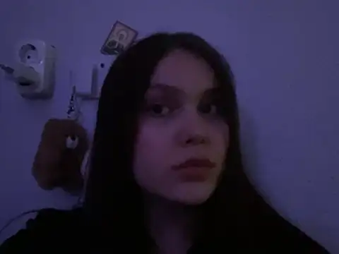 mishel model online show from January 2026 02:48:02 AM