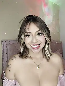 Snapshot of BellaDonna_16 chatting on May 2026 01:01:02 AM BellaDonna 16 online show from May 2026 01:01:02 AM