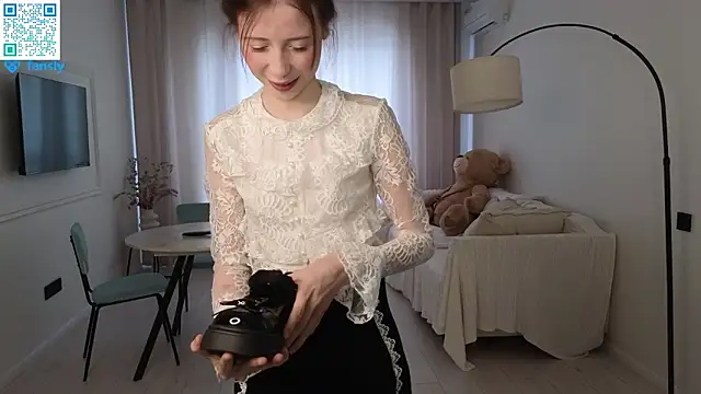 Snapshot of delorathecookiee chatting on March 2026 07:23:01 AM delorathecookiee online show from March 2026 07:23:01 AM