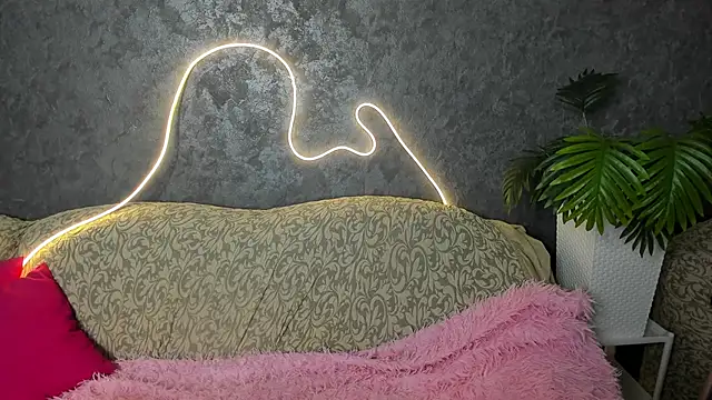 Dream Olivia online show from March 2026 03:01:02 AM