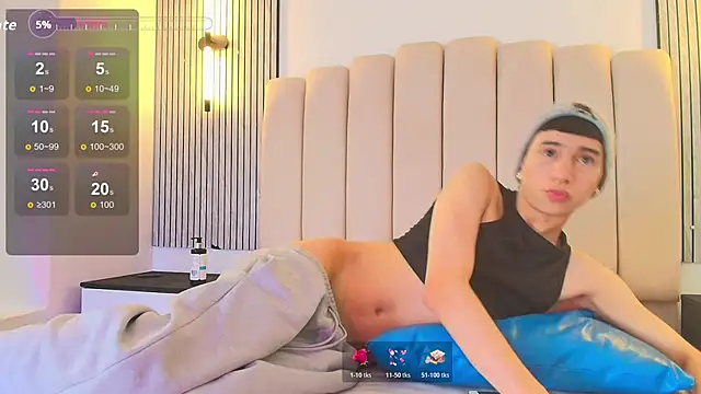 lian cameron online show from March 2026 08:26:33 AM