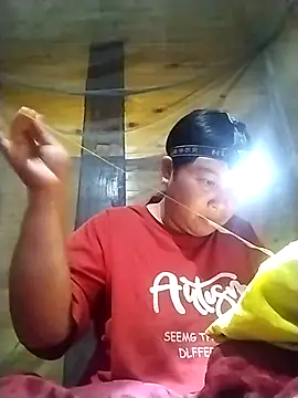 kussecka online show from February 2026 12:18:02 AM