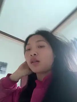 Snapshot of Lyn-be99 chatting on February 2026 06:22:01 AM Lyn-be99 online show from February 2026 06:22:01 AM