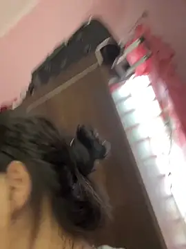 Snapshot of Lyn-be99 chatting on February 2026 05:00:02 AM Lyn-be99 online show from February 2026 05:00:02 AM