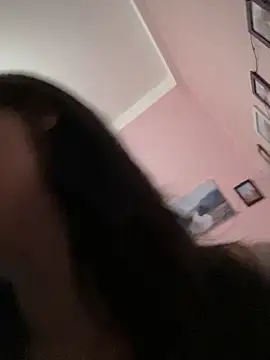 Lyn-be99 online show from April 2026 04:23:02 AM