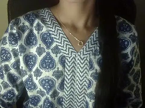 Snapshot of Khushi_v chatting on March 2026 07:20:02 PM Khushi v online show from March 2026 07:20:02 PM