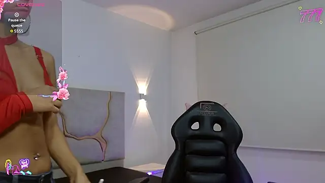 TINY TAY online show from March 2026 11:50:01 AM