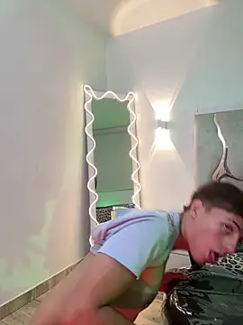 EVAN TAY online show from March 2026 05:44:01 AM