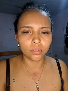 Daniela Cruz  online show from February 2026 09:08:01 PM