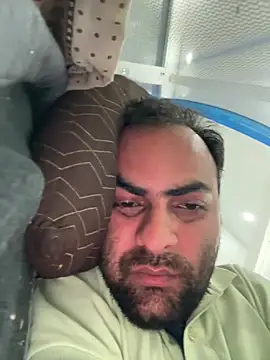 Snapshot of hardlysuck chatting on March 2026 04:13:02 PM hardlysuck online show from March 2026 04:13:02 PM