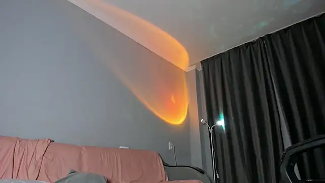 emy lovee online show from February 2026 01:46:01 AM