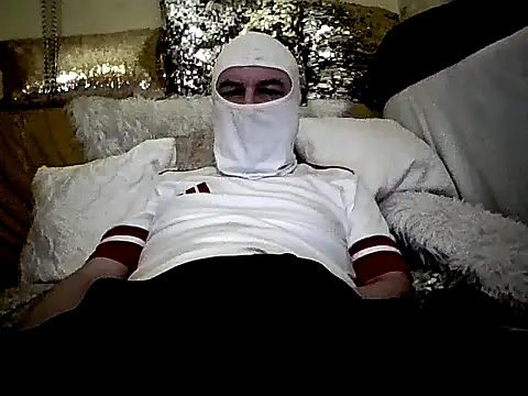 XXMejloXX online show from April 2026 07:19:02 PM