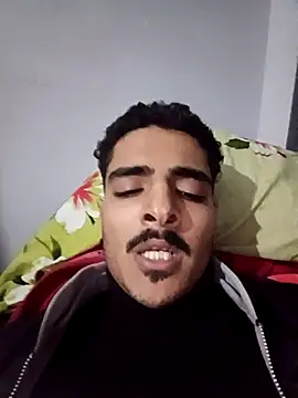 Snapshot of Medo_king1 chatting on February 2026 01:27:02 PM Medo king1 online show from February 2026 01:27:02 PM